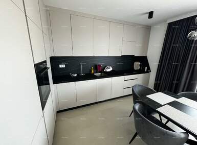 Trosoban stan, Medulin, prodaja, 700000 €, 118 m2