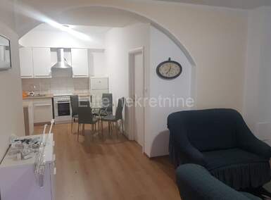 Dvosoban stan, Rijeka, Istok, najam, 500 €, 50 m2