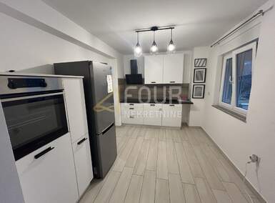 Trosoban stan, Rijeka, Draga, prodaja, 280000 €, 87 m2