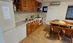 Kuca, Omišalj, prodaja, 197000 €, 152 m2