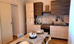 Trosoban stan, Rijeka, Banderovo, najam, 900 €, 70 m2