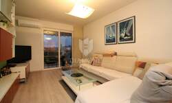 Cetvorosoban stan, Rijeka, Škurinje, prodaja, 260000 €, 84 m2