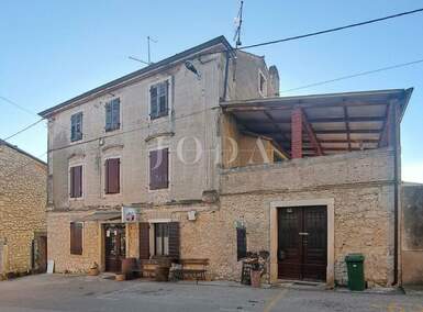 Kuca, Brtonigla, prodaja, 675000 €, 332 m2