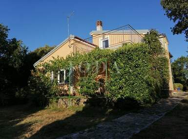 Kuca, Ližnjan, prodaja, 348000 €, 150 m2
