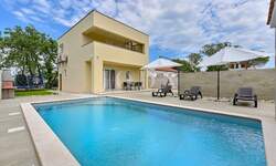 Kuca, Fažana, prodaja, 561000 €, 125 m2