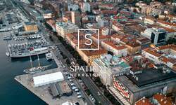 Poslovni prostor, Rijeka, Centar, najam, 300 €, 17 m2