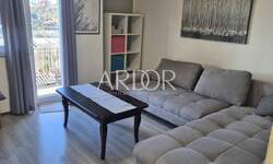 Trosoban stan, Rijeka, Škurinje, najam, 600 €, 80 m2