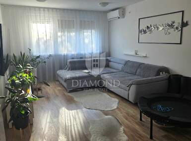 Dvosoban stan, Rijeka, Srdoči, prodaja, 299000 €, 71 m2