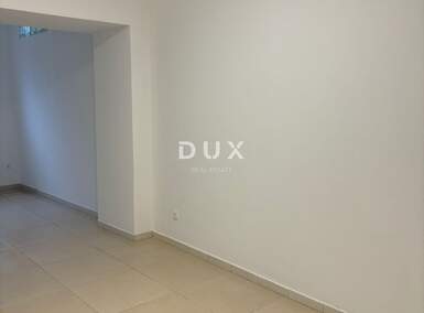 Dvosoban stan, Pula, Centar, prodaja, 120000 €, 27 m2