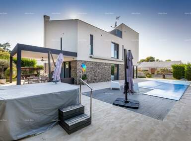 Kuca, Fažana, prodaja, 2600000 €, 315 m2