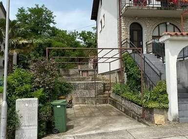 Stan, Buzet, prodaja, 200000 €, 130 m2