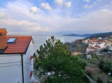 Kuca, Vrbnik, prodaja, 259999 €, 188 m2