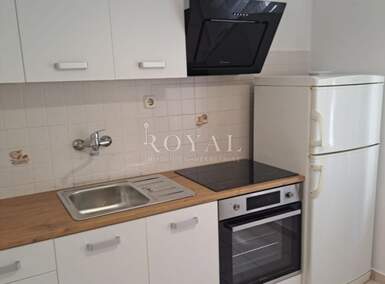 Jednosoban stan, Rijeka, Donja Vežica, najam, 400 €, 32 m2