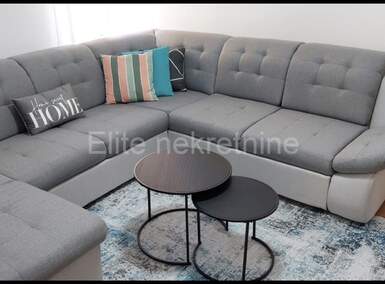 Trosoban stan, Senj, prodaja, 250000 €, 57 m2