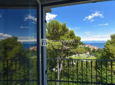 Trosoban stan, Mošćenička Draga, prodaja, 259000 €, 67 m2