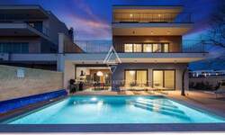 Kuca, Medulin, Banjole, prodaja, 799000 €, 244 m2