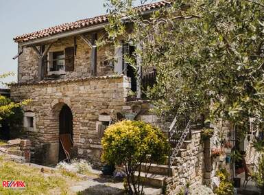 Kuca, Buje, Krasica, prodaja, 290000 €, 155 m2