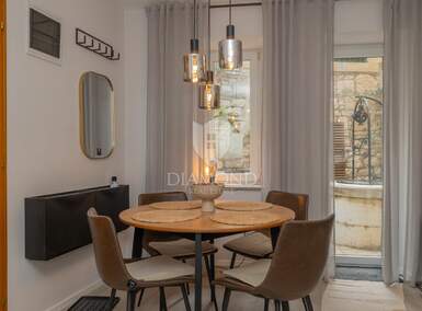 Trosoban stan, Rovinj, prodaja, 319000 €, 69 m2