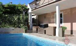 Kuca, Buje, Momjan, prodaja, 530000 €, 220 m2