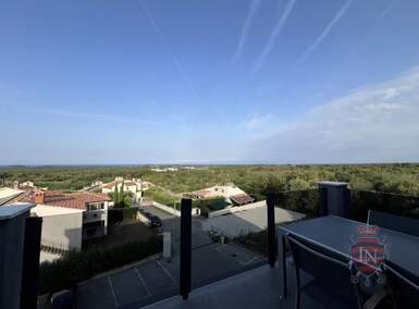 Trosoban stan, Poreč, Bonaci, prodaja, 225000 €, 70 m2