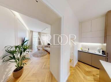 Trosoban stan, Rijeka, Sušak, prodaja, 332000 €, 85 m2