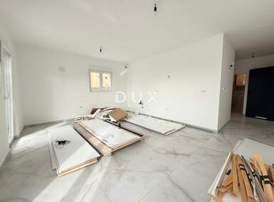 Trosoban stan, Viškovo, prodaja, 249000 €, 67 m2