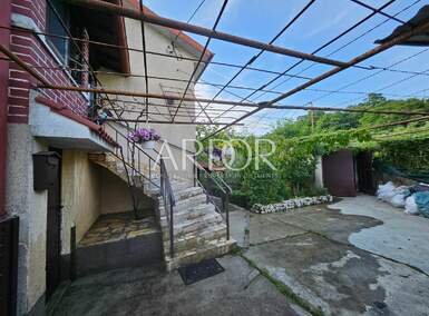 Kuca, Viškovo, Marčelji, prodaja, 250000 €, 250 m2