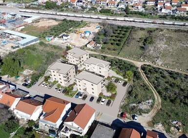 Dvosoban stan, Šibenik, Donje Ražine, prodaja, 165000 €, 52 m2