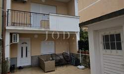 Kuca, Crikvenica, prodaja, 335000 €, 163 m2