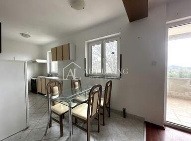 Trosoban stan, Poreč, prodaja, 170000 €, 81 m2