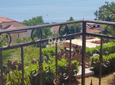 Trosoban stan, Opatija, Oprić, prodaja, 350000 €, 74 m2