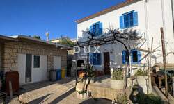 Kuca, Kolan, prodaja, 301000 €, 370 m2