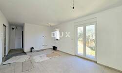 Trosoban stan, Pula, Valdebek, prodaja, 190500 €, 59 m2