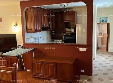 Dvosoban stan, Poreč, Dekumanova ul., prodaja, 308000 €, 76 m2