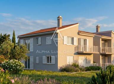 Trosoban stan, Poreč, prodaja, 257500 €, 68 m2