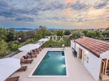 Kuca, Sukošan, prodaja, 1200000 €, 112 m2