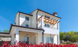 Kuca, Labin, prodaja, 550000 €, 122 m2