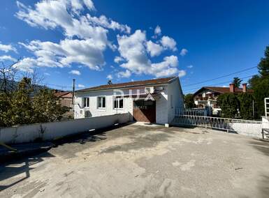 Kuca, Matulji, Mali Brgud, prodaja, 180000 €, 278 m2