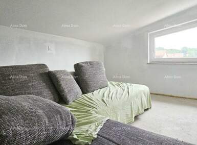 Trosoban stan, Pula, prodaja, 149500 €, 88 m2