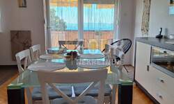 Trosoban stan, Rijeka, Trsat, najam, 1000 €, 93 m2