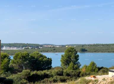 Trosoban stan, Medulin, prodaja, 700000 €, 118 m2