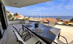 Cetvorosoban stan, Opatija, Ičići, najam, 3000 €, 150 m2