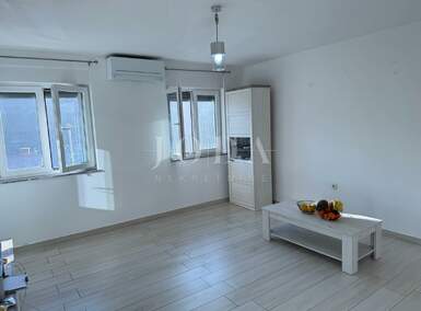 Trosoban stan, Rijeka, Sušačka Draga, Rijeka, prodaja, 280000 €, 87 m2