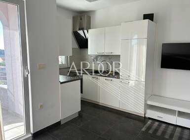 Dvosoban stan, Rab, Barbat na Rabu, prodaja, 200000 €, 48 m2