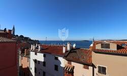 Cetvorosoban stan, Rovinj, prodaja, 207500 €, 37 m2