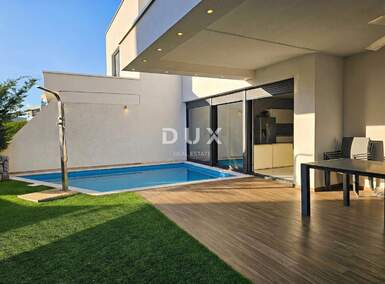 Trosoban stan, Krk, prodaja, 673800 €, 112 m2