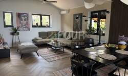 Kuca, Lovran, prodaja, 520000 €, 150 m2