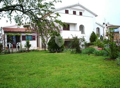 Kuca, Poreč, Nova Vas, prodaja, 780000 €, 318 m2