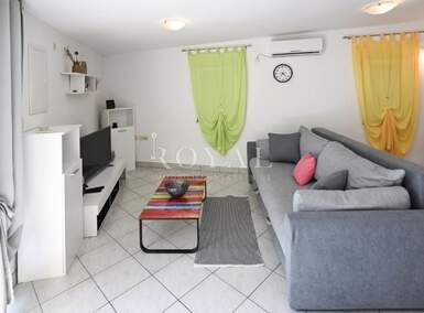 Dvosoban stan, Opatija, Opatija - Centar, najam, 600 €, 50 m2