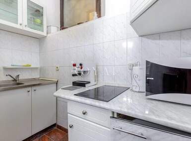 Jednosoban stan, Rijeka, Centar, najam, 450 €, 33 m2